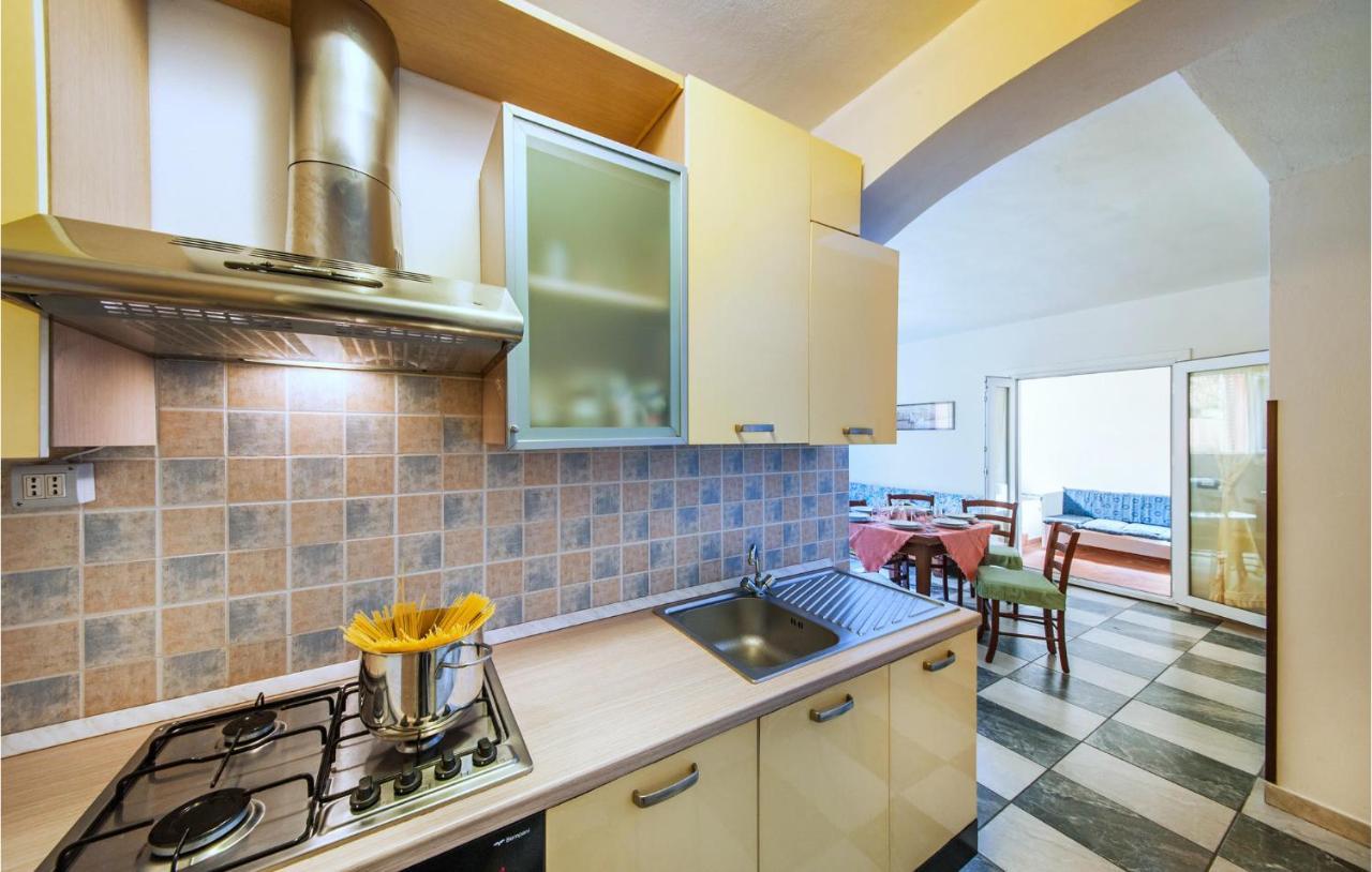 Beautiful Apartment In La Maddalena With Kitchen Luaran gambar